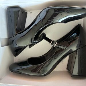 Marc Fisher Glossy Black Heels Mary Jane’s
